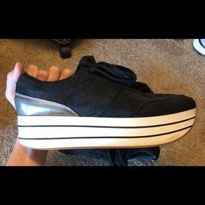 ZARA Black Platform Sneaker